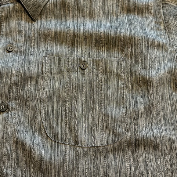 HAGGAR dress Shirt- size XXL - Picture 2 of 6